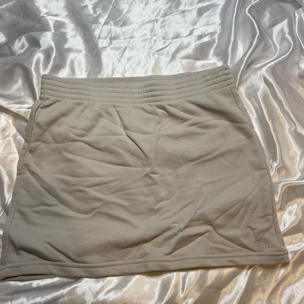 TNA fleece skirt
